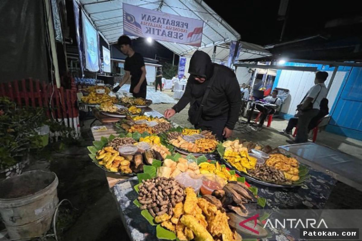 SEBATIK — ANTARA Libatkan UMKM Lokal dalam Nobar Final Piala Dunia