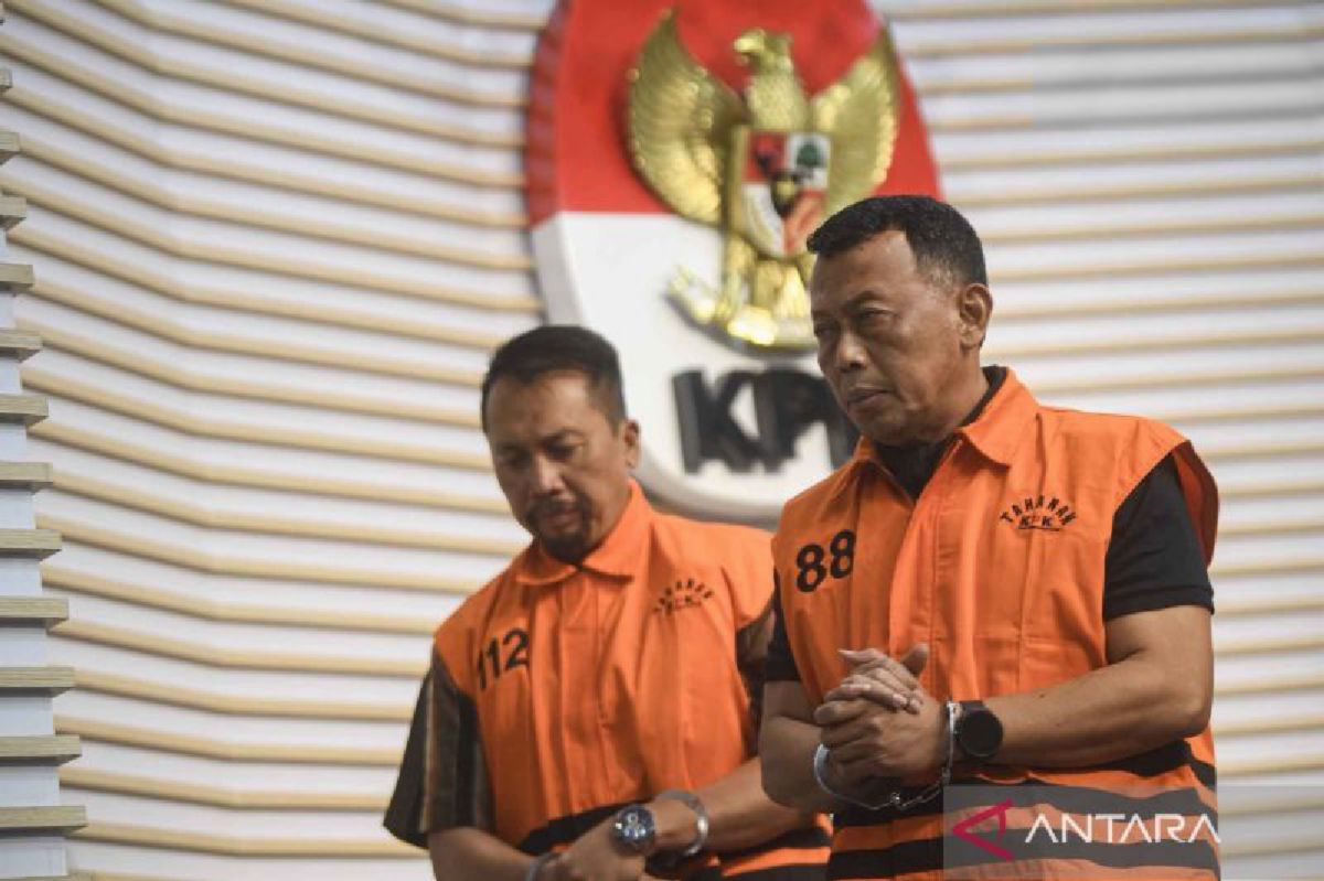OTT Bupati Ponorogo Seret Sekda Agus Pramono, 13 Tahun Jabat