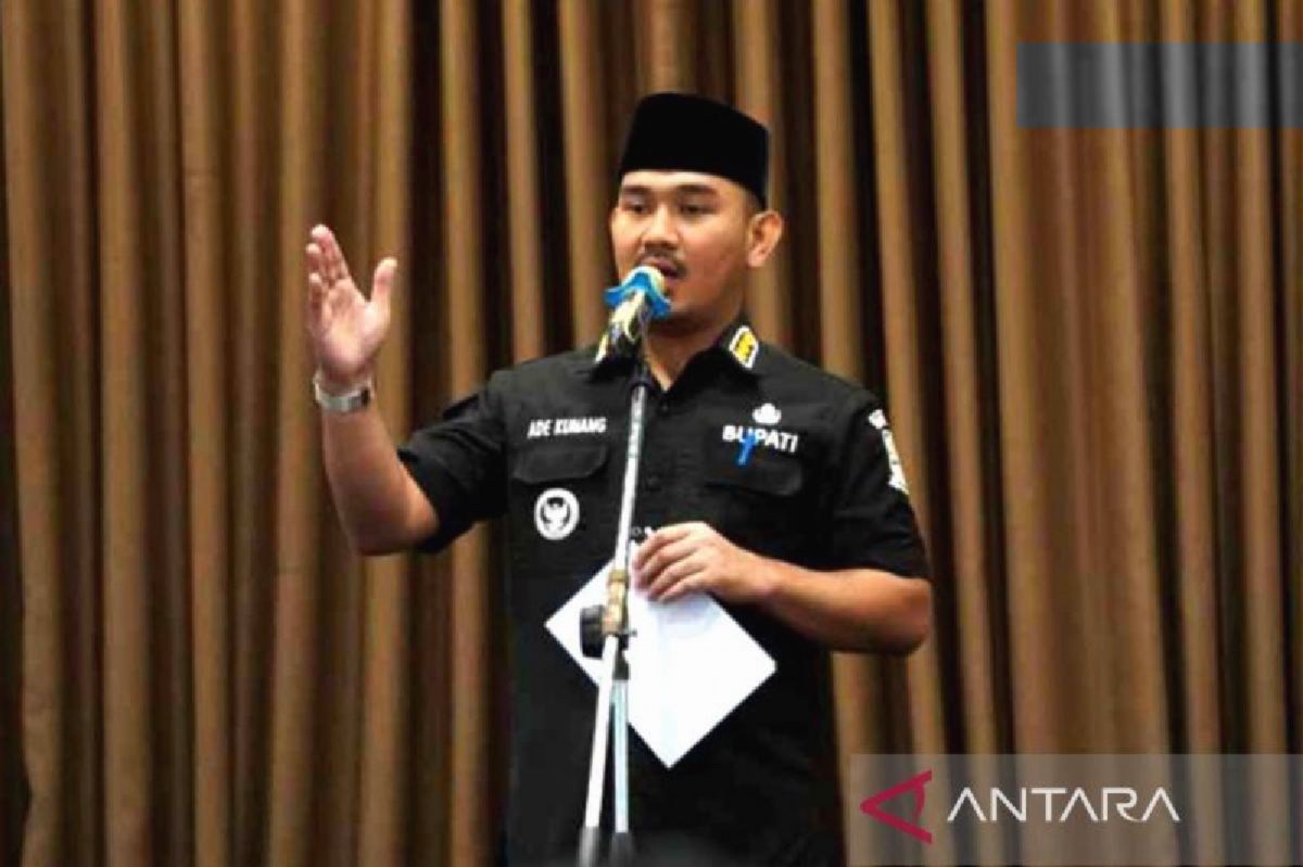 Bupati Bekasi Ade Kuswara Kunang Terjaring OTT KPK