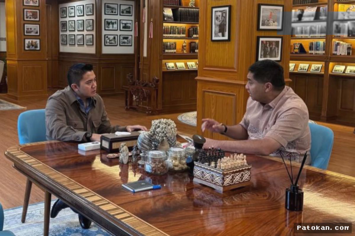 Politik Indonesia: Pertemuan Seskab dan Pernyataan Yusril Ihwal Korupsi